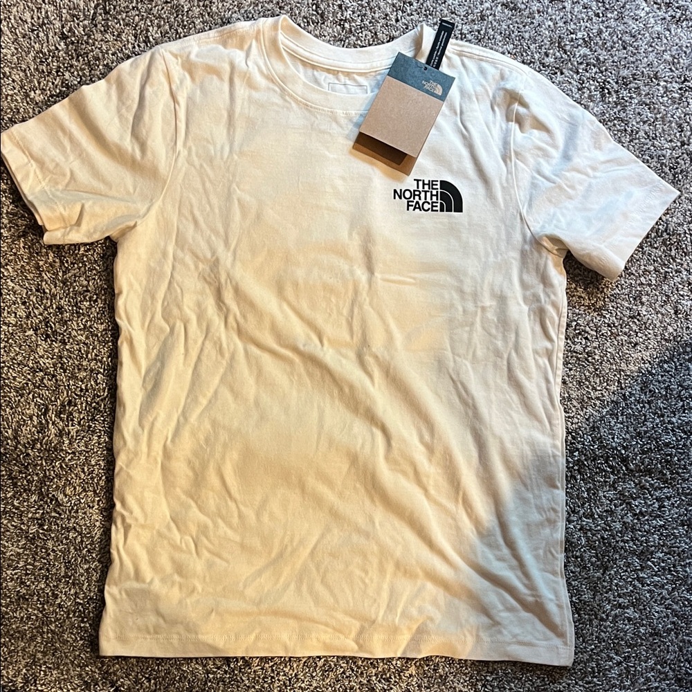 The North Face Women’s Graphic Short Sleeve Tee